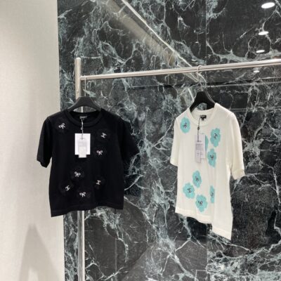 CHANEL A貨花朵刺繡針織上衣 夏季新款雙C圖騰 典雅細節質感爆棚