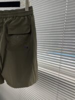 英倫休閒Burberry 軍綠色短褲簡約百搭精品高仿復刻一比一原單