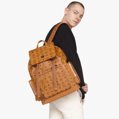 MCM 原單Brandenburg雙肩背包 小號輕旅設計 多層隔層乾邑色