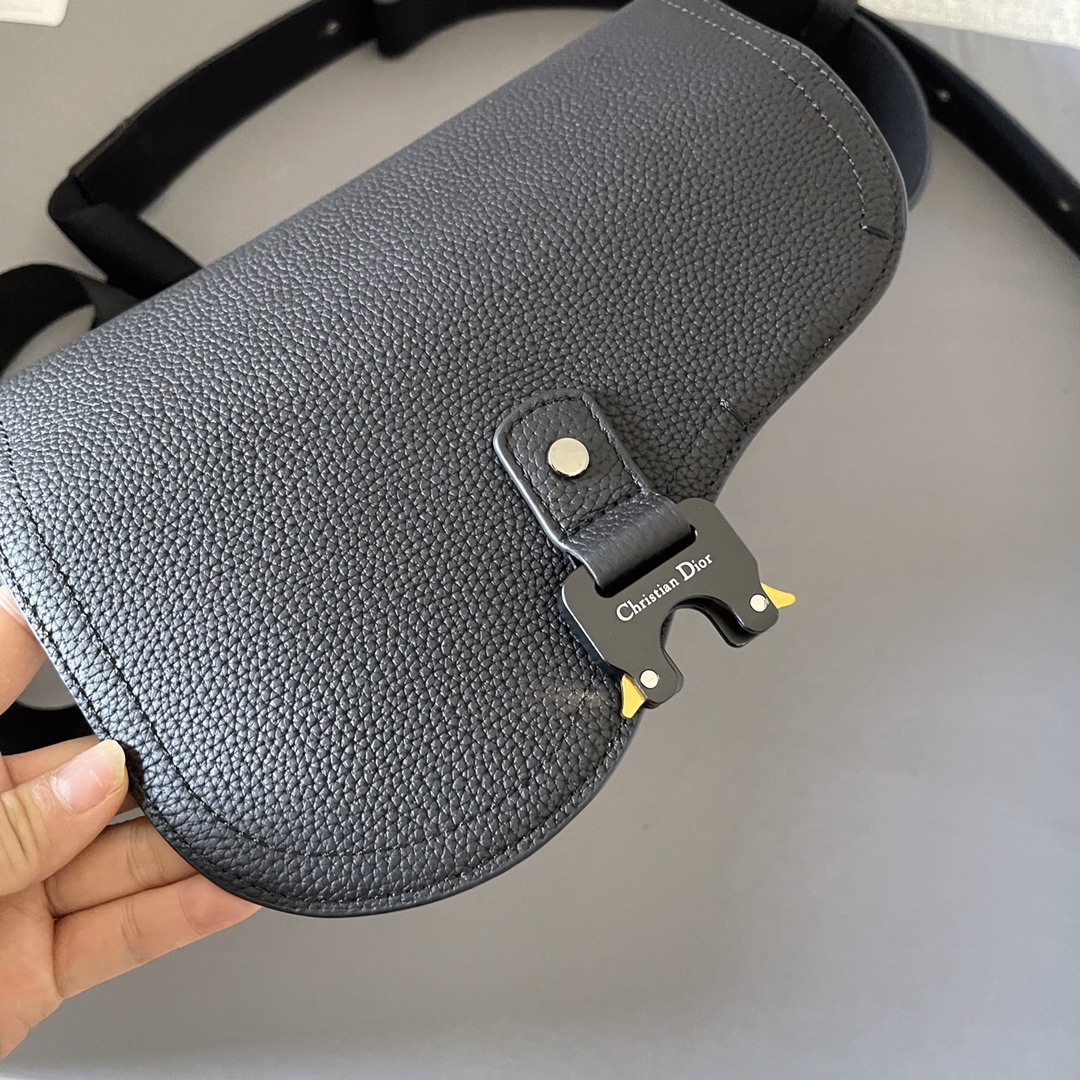 Dior 迪奧原單 Saddle 軍風黑色帆布拼皮斜背包