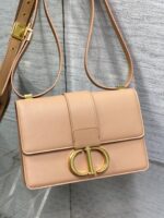 Dior 迪奧一比一 30 Montaigne 蜜桃裸粉色滑面牛皮金扣肩背包