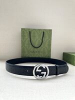 Gucci GG壓紋黑色皮帶銀扣雙G復刻精品腰帶一比一高仿男士真皮皮帶