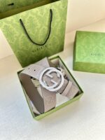 Gucci GG壓紋金扣皮帶灰色精品仿製真皮腰帶 一比一復刻男士皮帶