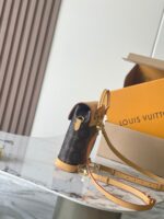 LV M14651 SOHO mini 雙肩包精品復刻款