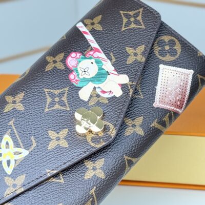 LV M14078 高仿信封式長夾優雅設計金色配件多卡層容量實用時尚法式經典