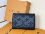 LV M12635精品仿製Victor短夾壓紋小牛皮設計緊湊卡槽配置輕巧質感精品風