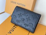 LV M12635精品仿製Victor短夾壓紋小牛皮設計緊湊卡槽配置輕巧質感精品風