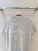 Dior 迪奧精品仿製薄針織套頭衫 顯白修身版型 星星Logo甜美百搭款