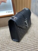 YSL高仿銀鏈格菱郵差包翻蓋設計質感升級百搭鏈條手袋392739