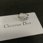 Dior 高仿CD鑲鑽戒指 時尚造型設計 精緻耀眼名媛風格必備