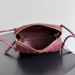 Bottega Veneta高仿Concert Pouch迷你包容量感人可調肩帶秋季通勤小巧百搭794258