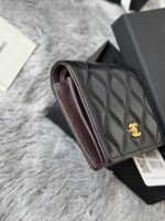 CHANEL 短夾 原單精品 2025最新小羊皮短皮夾推薦 多卡位附零錢袋原單品質