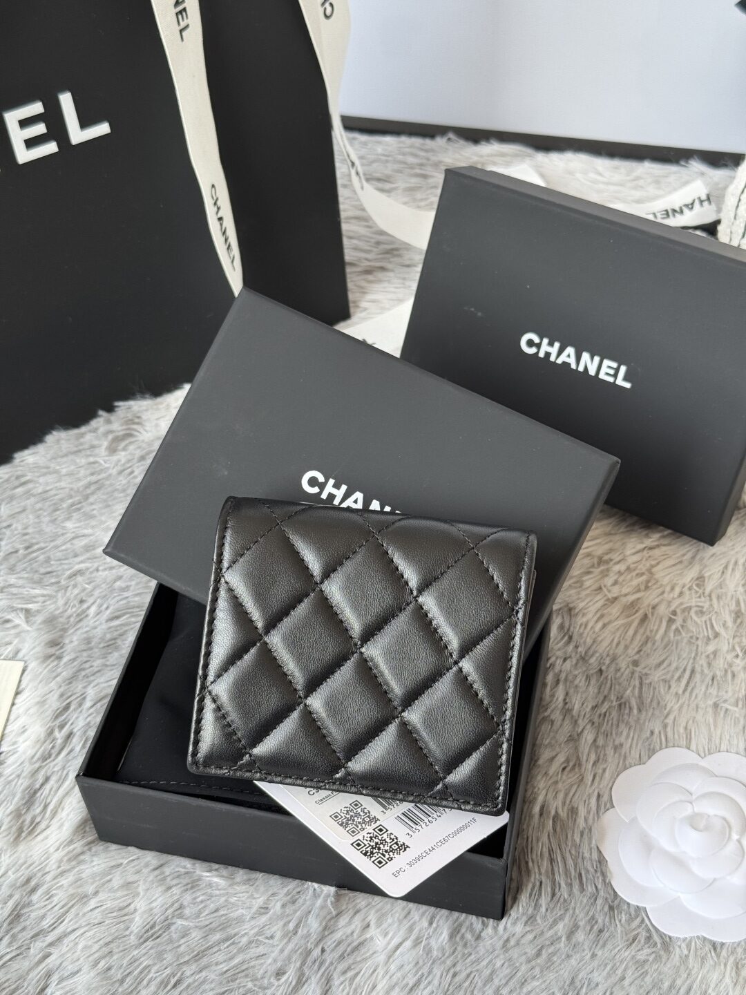 CHANEL 短夾 原單精品 2025最新小羊皮短皮夾推薦 多卡位附零錢袋原單品質
