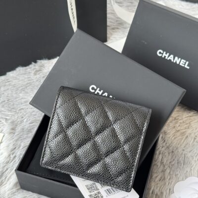 CHANEL A貨牛皮對折短夾卡位多實用錢包設計簡約時尚必備