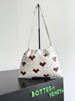 BOTTEGA VENETA 精品仿製腋下包 垃圾袋造型大容量 夏日百搭雲朵風時尚款796728