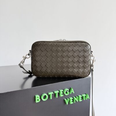 BOTTEGA VENETA 原單小號相機包 墨綠編織工藝 簡約百搭義式高雅風