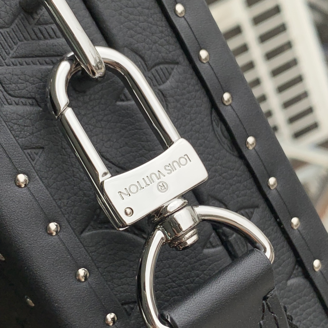 LV M12876 高仿 Monogram Shadow Clutch Box 手拿包|S-lock 鎖扣斜背硬盒包