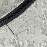 LV M24468 高仿 Hobo Hamac 大號新月包｜Monogram Shadow 壓紋牛皮革斜背包