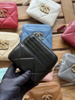 CHANEL精品仿製小羊皮迷你零錢包可愛手拿簡約設計實用卡位多AP2086