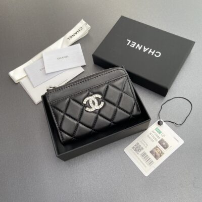 CHANEL復刻版絎縫卡包小拉鍊包銀色五金精緻輕巧進口皮革製