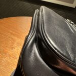 巴黎世家 BALENCIAGA Explorer 黑色細紋真皮腰包 精品仿製 油蠟洗水牛皮