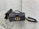 Dior 高仿 Miss Montaigne WOC 黑色迷你包一比一金扣設計簡約百搭實用款