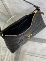 Dior精品仿製Miss Dior迷你水餃包黑色菱格小巧單肩包秋冬氣場感