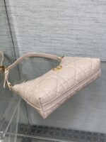 Dior A貨Miss Dior迷你水餃包粉色菱格單肩包秋冬必收質感推薦