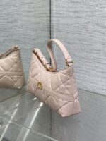 Dior A貨Miss Dior迷你水餃包粉色菱格單肩包秋冬必收質感推薦