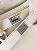 Balenciaga 米白小號 Bel Air 手袋 精品仿製 羊皮質感 翻蓋鎖扣肩背包