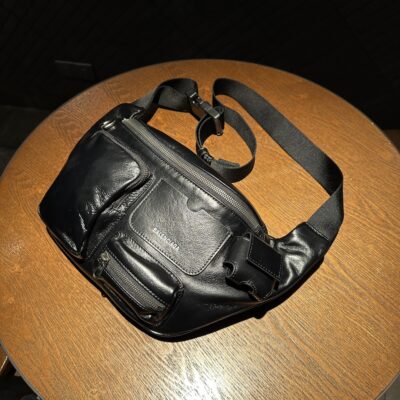 Balenciaga Superbusy 多口袋腰包｜機車風胸包｜精品仿製洗水小牛皮款