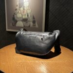Balenciaga Superbusy 多口袋腰包｜機車風胸包｜精品仿製洗水小牛皮款