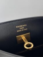 巴黎世家 黑色金扣 Bel Air Hobo 手袋 肩背包 頂級原單 2024冬季新款