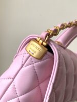Chanel高仿復刻淺粉色金扣菱格翻蓋包 優雅手提鏈帶 時尚小香風百搭爆款