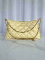 Chanel 一比一 小雞黃AS5498 金扣女包 清新亮眼設計 氣質小香風款