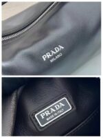 PRADA精品仿製波士頓包2VH188仿舊納帕皮復古百搭時尚輕巧設計