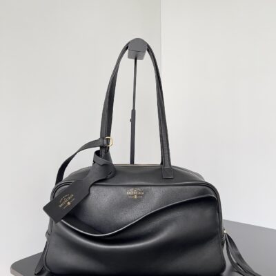 Balenciaga高仿Carrie大號保齡球包新款弧形設計 黑色雙提手優雅百搭實用款S1709