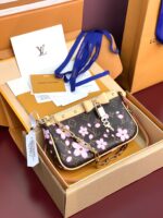 LV 村上隆櫻花 Pochette Accessoires M13668｜復刻限量手拿包 一比一原單