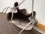 LV M13180 一比一Boundless手袋 灰色Mahina穿孔皮革托特包