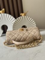 CHANEL精品仿製春夏杏色Kelly包 黑金配色中號手提斜背兩用包AS3344