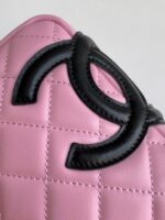 Chanel 精品仿製粉色康鵬黑熊貓 Mini 相機包 雙C logo超可愛AS6340