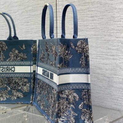Dior 高仿 Book Tote 夏季椰樹刺繡藍底托特包一比一度假風超大容量