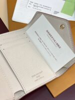 LV M64060 精品仿製浸染壓花信封式錢包｜Monogram Empreinte皮革設計