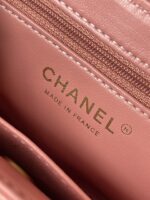 Chanel高仿粉紅手提包少女感爆棚鏈條設計復古優雅小香23K秋冬AS4416