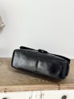 CHANEL超A黑銀衣架包 中古光感油蠟皮手提包 限量復刻手柄設計