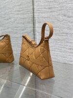 Dior一比一Miss Dior迷你水餃包焦糖色菱格單肩包秋冬質感必備