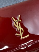 YSL精品仿製紅色漆皮信封手機包亮眼時髦輕巧百搭必收款635095