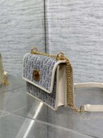 Dior 高仿 Caro Miss Montaigne 拼皮鏈條WOC精品仿製時尚百搭女包