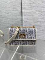 Dior 高仿 Caro Miss Montaigne 拼皮鏈條WOC精品仿製時尚百搭女包