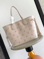LV M14285 高仿 Neverfull MM 中號手袋｜奶油色 Monogram Empreinte 全皮提花購物袋